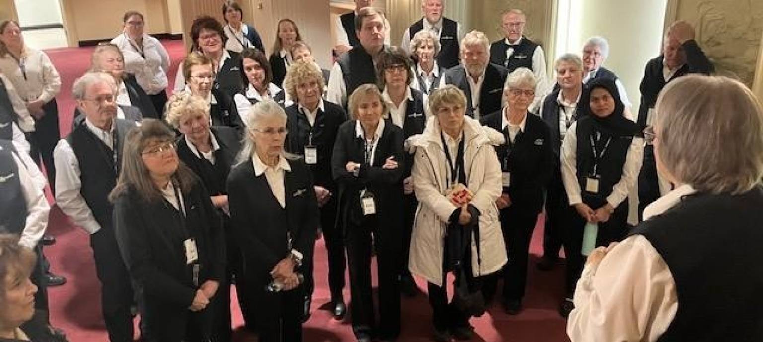 Volunteer Pre-Show Briefing